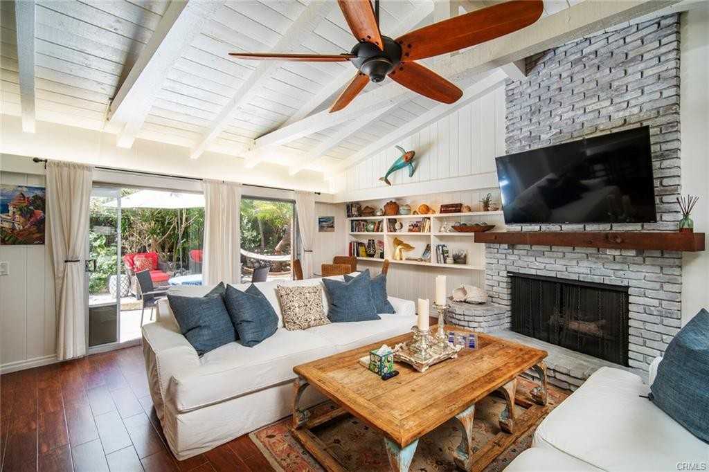 33915 Robles Dr #A - Photo 6 of 8