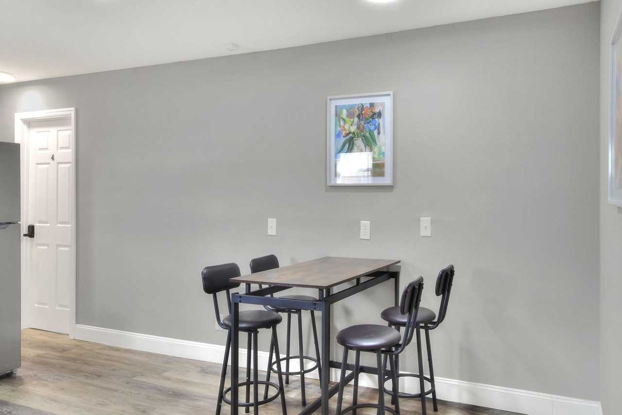 Cynthia St - Photo 5 of 16