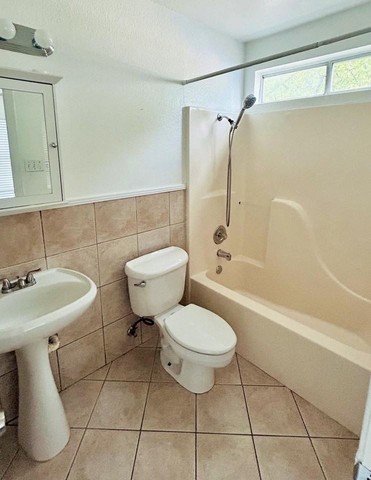 Blackson Avenue - Photo 5 of 8