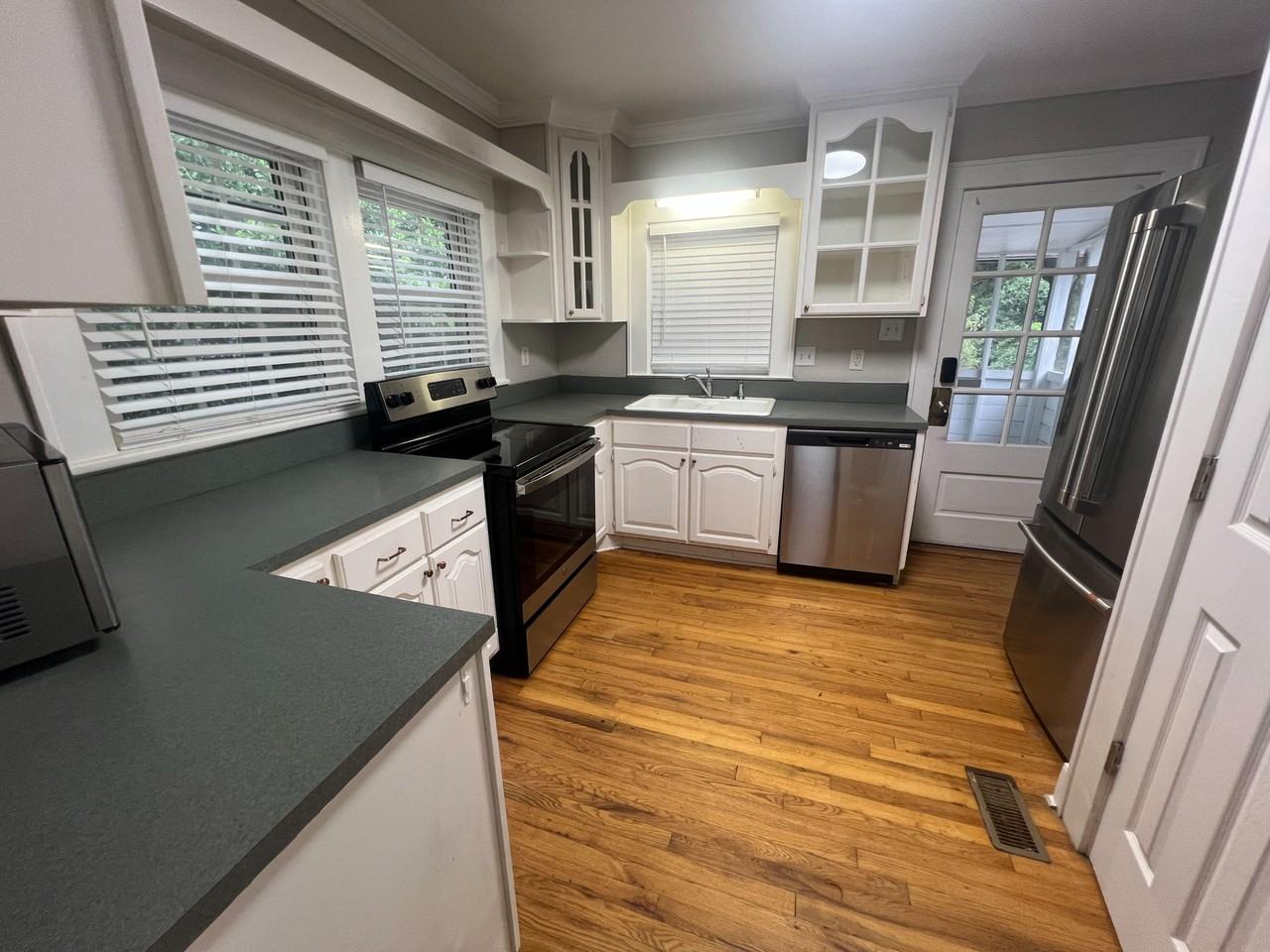 Campbellton St - Photo 6 of 8