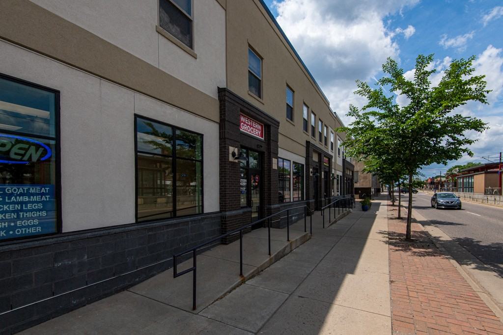 Western U Flats - Photo 7 of 19