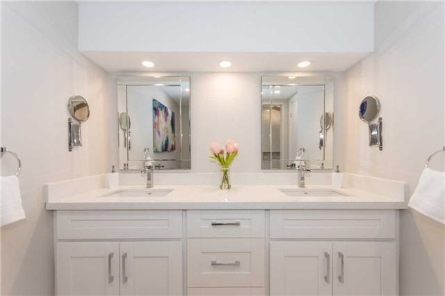 86 Clairton Crescent #B - Photo 2 of 8