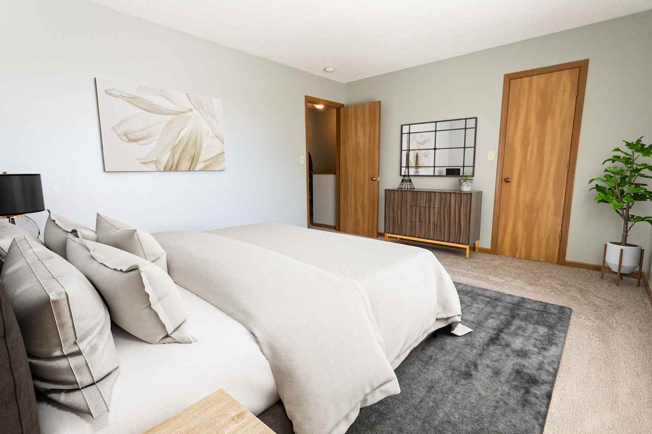 Country Meadows Apartments and Townhomes - Photo 2 of 46