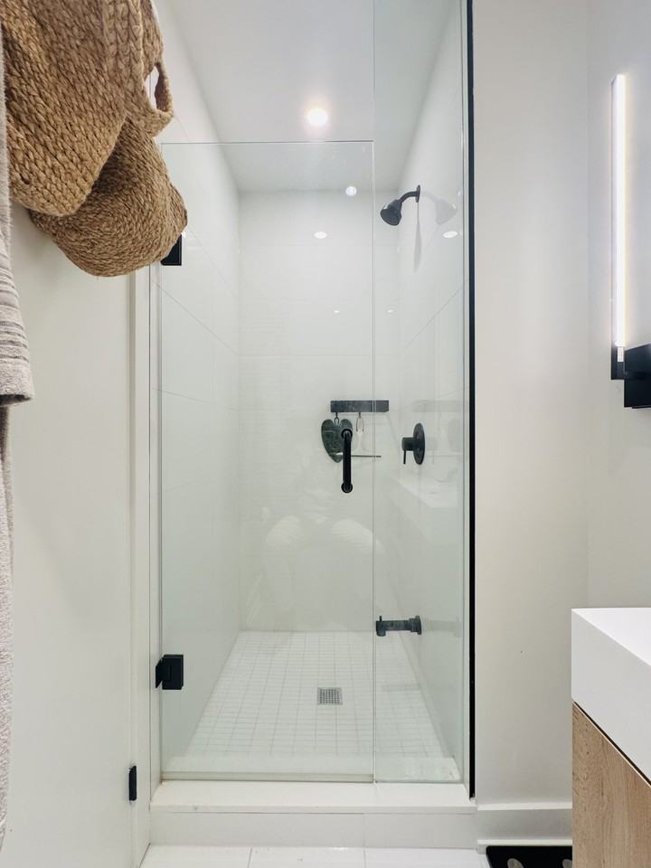 127 Broadway Avenue #803 - Photo 6 of 18