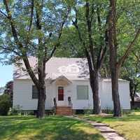 featured image of 1292 12th Ave N