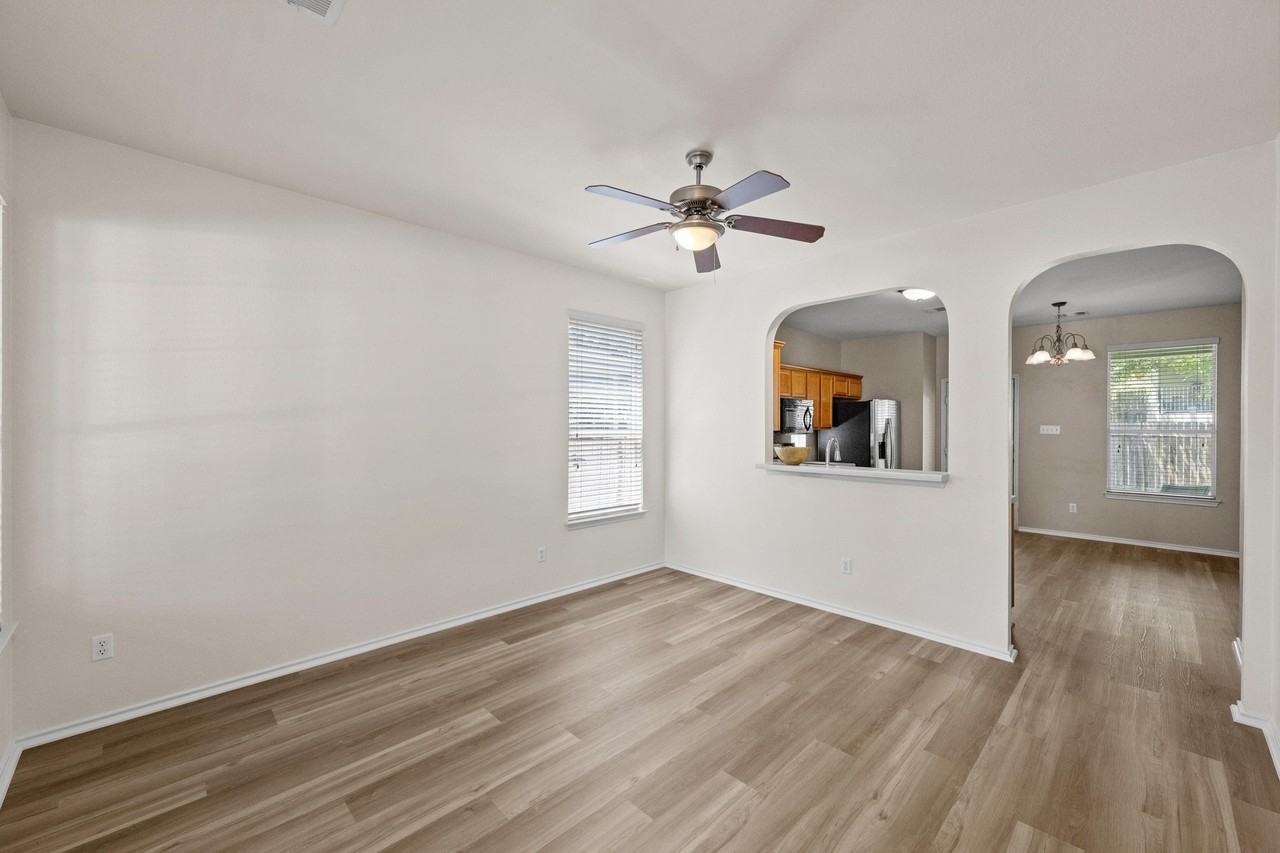 2113 Campfield Pkwy - Photo 7 of 43
