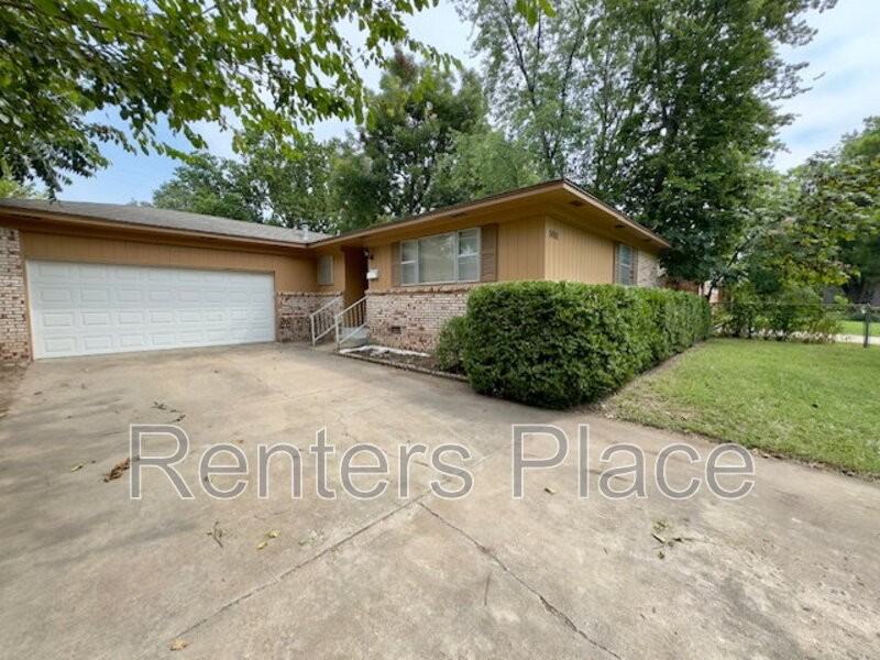 5611 S Rockford Ave - Photo 2 of 21