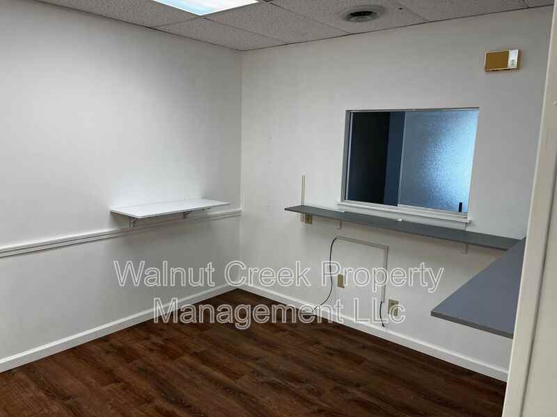 4642 Oberlin Ave #102 - Photo 4 of 16