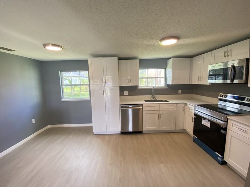 502 Dunbar Avenue - Photo 6 of 12