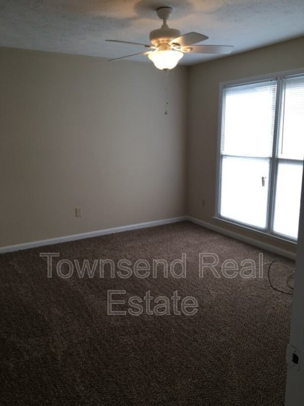 7045 Candlewood Dr - Photo 6 of 11