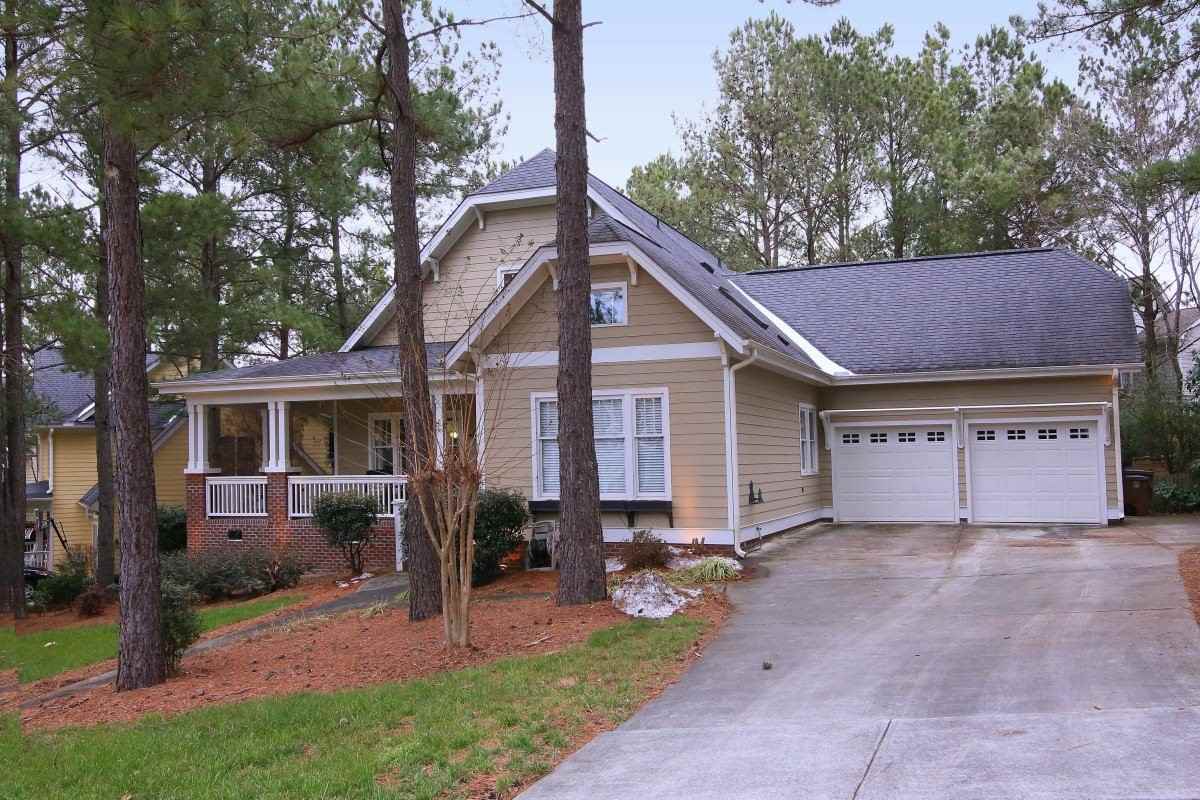 1213 Brewer Jackson Ct - Photo 2 of 34