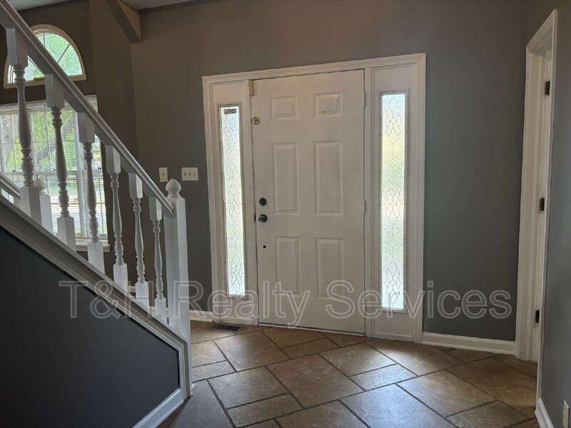 7683 Willow Ridge - Photo 4 of 38