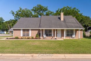 5504 Shadow Grove Blvd - Photo 1 of 1