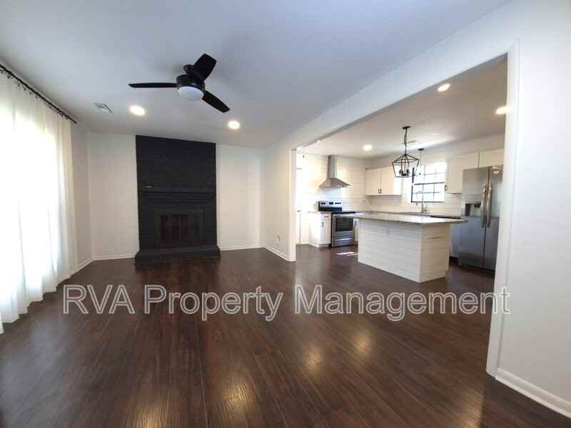 1409 Gambrel Dr - Photo 3 of 19