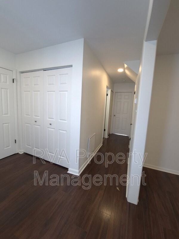 1409 Gambrel Dr - Photo 6 of 19