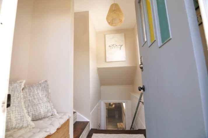 Furnished Short Term Rental Amazing Location in Sylvan Lake - Photo 2 of 11