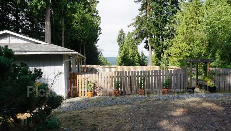 19153 12th Ave Ne - Photo 3 of 41