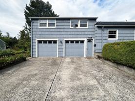 2490 1/2 Emerald St - Photo 1 of 1