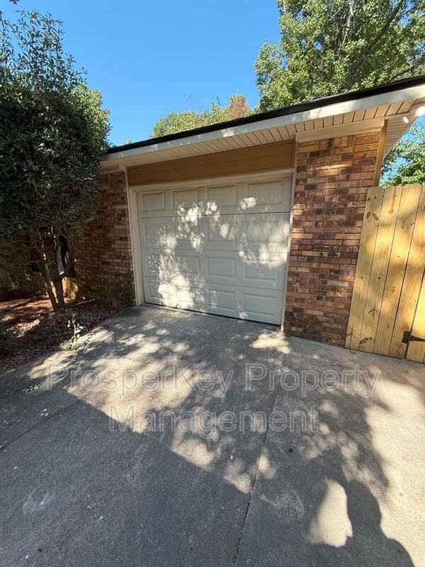 7331 Paprika Ln - Photo 3 of 31