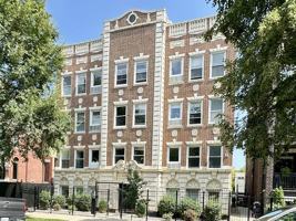 featured image of 1627 N Humboldt Blvd #4C