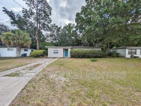 3853 Copper Cir E - Photo 1 of 1