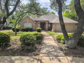 2004 Saint Andrews Dr - Photo 1 of 1