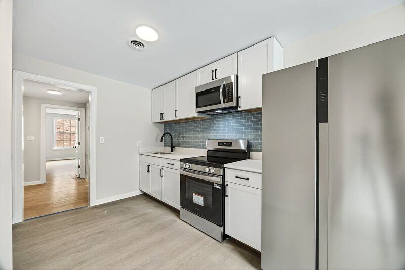 254 Stribling Avenue - Photo 6 of 11