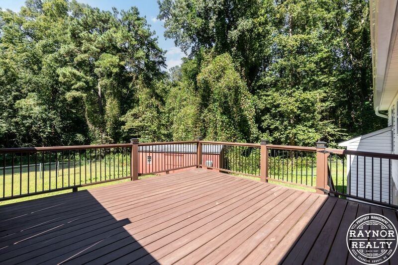 133 Madeline Ct - Photo 5 of 24