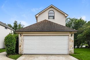 2919 Lantana Lakes Dr W - Photo 1 of 1
