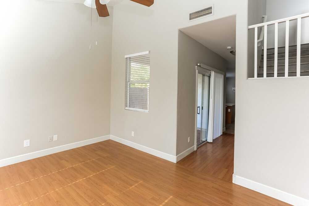 5132 W Fulton St - Photo 5 of 16