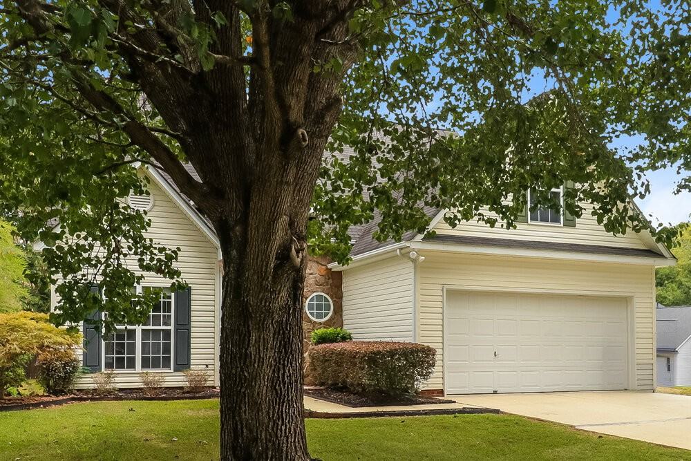 121 Summerwood Pl - Photo 4 of 17