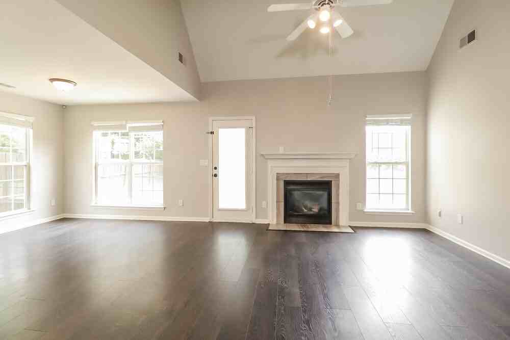 121 Summerwood Pl - Photo 5 of 17