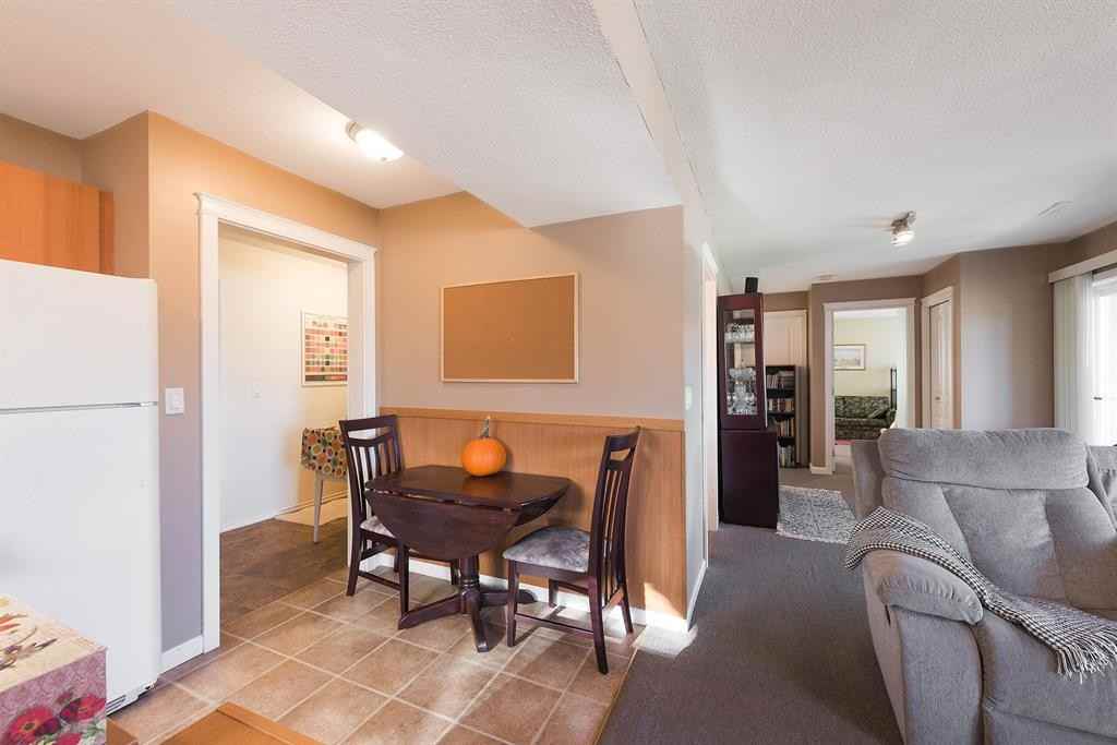 CQ 4+×2 For sale: 5713 57 Avenue, Red Deer, Alberta T4N4S2