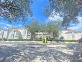 13917 Fairway Island Dr #928 - Photo 1 of 1