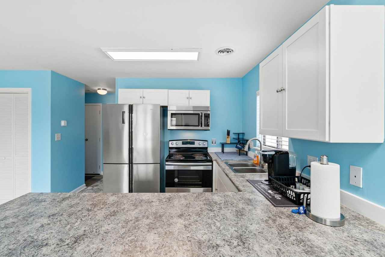 1880 Colony Drive #12J - Photo 2 of 26