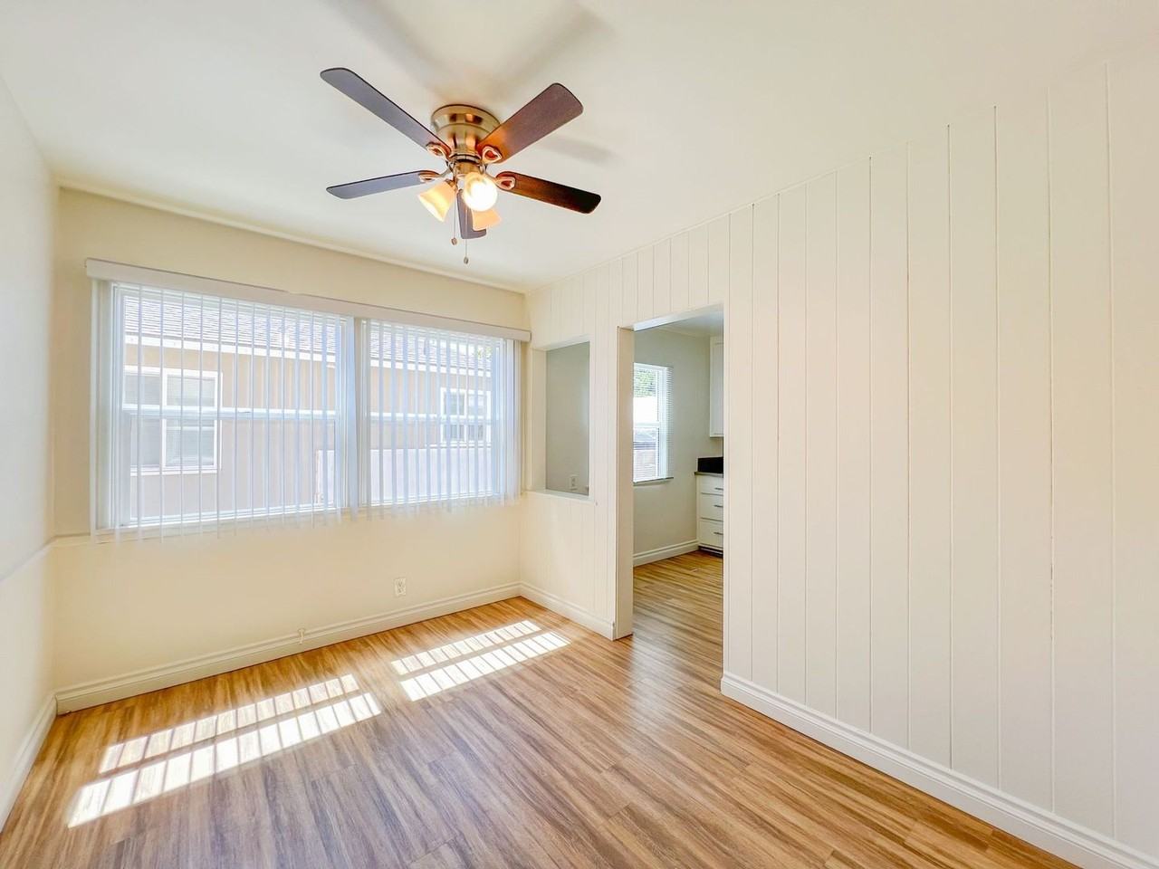 4719 Montair Ave - Photo 4 of 21