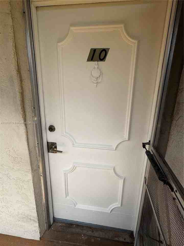 2515 Polk St #10 - Photo 2 of 50