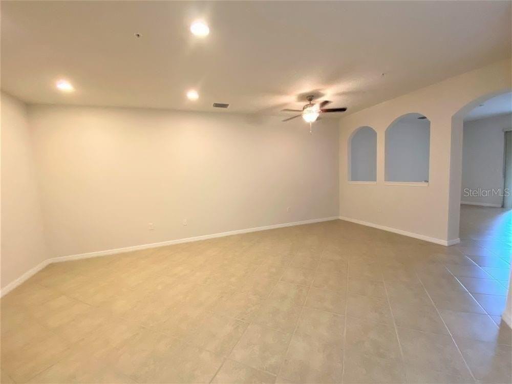 7886 Moonstone Dr #4-102 - Photo 4 of 23