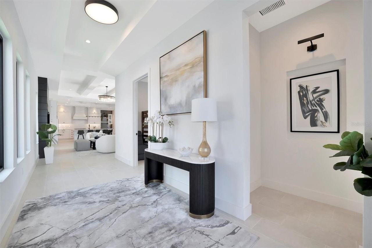 5939 Redbay Blvd - Photo 4 of 50