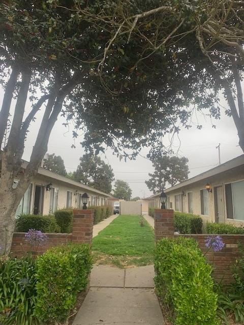 524-528 North T Street - Photo 2 of 8