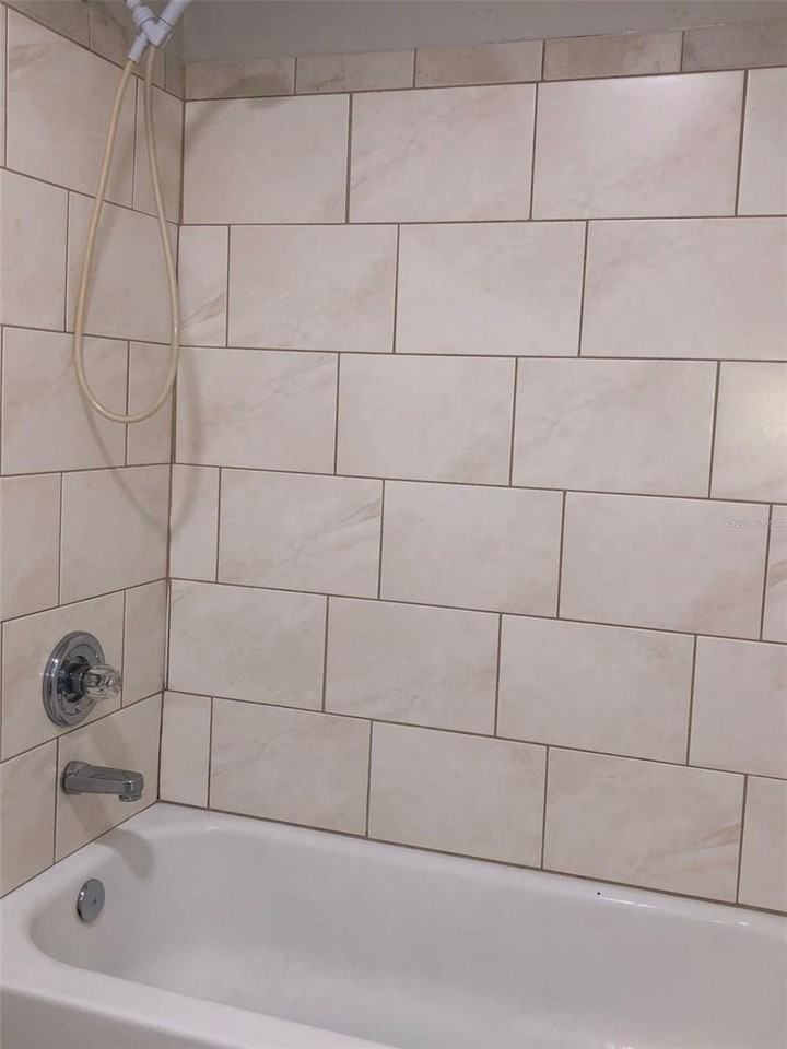 2406 Maple Ave - Photo 6 of 12