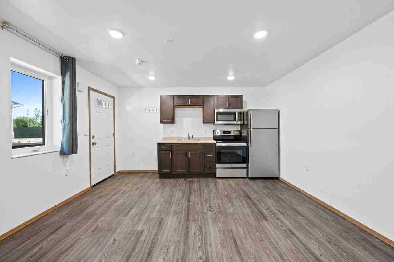 92 B Street Building A - Photo 3 of 11