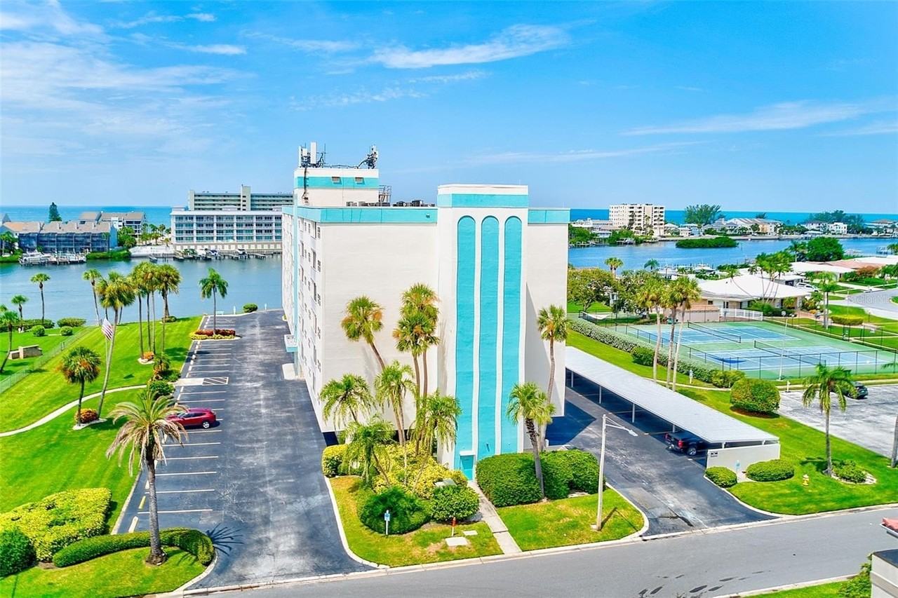 10216 Regal Drive #705 - Photo 4 of 50