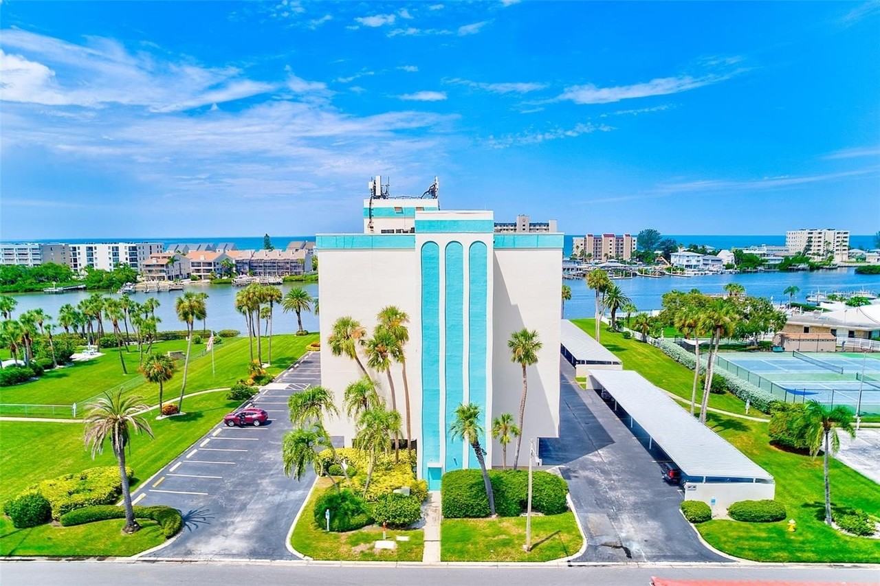 10216 Regal Drive #705 - Photo 7 of 50