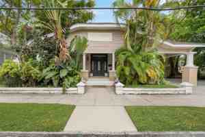 featured image of 905 E 22nd Ave