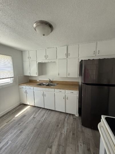 BHRO: 420 Water Street - Photo 3 of 8