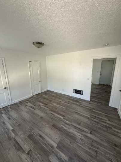 BHRO: 420 Water Street - Photo 4 of 8