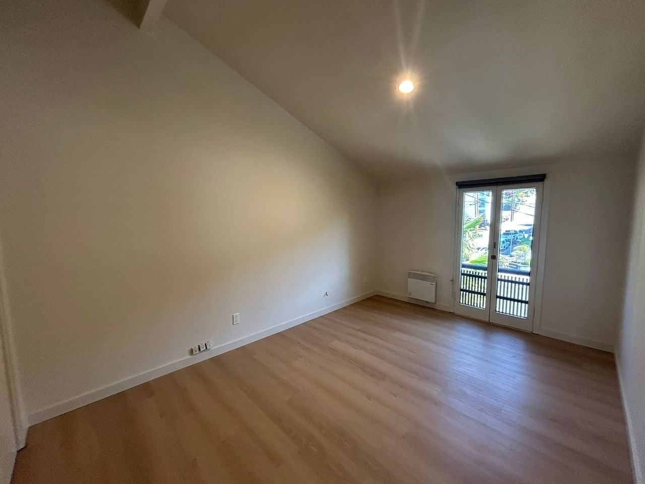 3801 Beach Dr Sw - Photo 3 of 18
