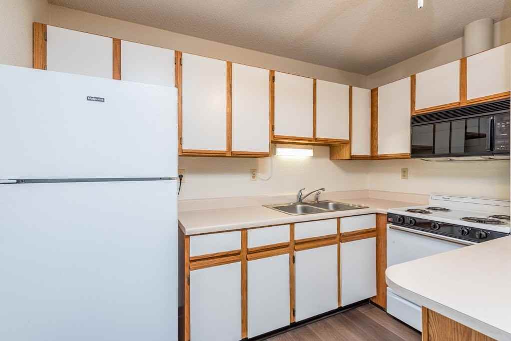 3305 Sunset Ave #126 - Photo 5 of 20