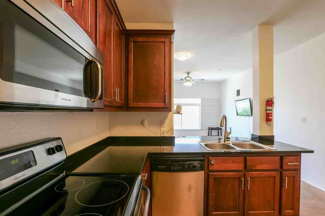 910 West 25th Street #509 - Photo 7 of 31